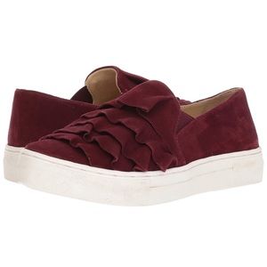 NWOT Women’s Seychelles Suede Sneakers, Size 6 M